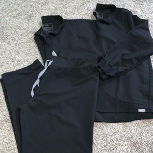 Black Figs Scrubs Bundle